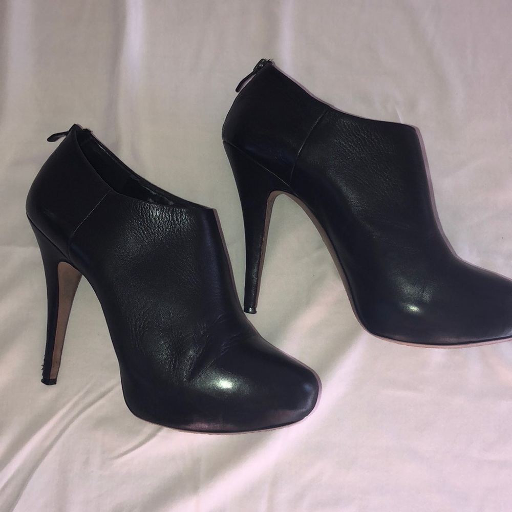 Vince Camuto Ankle Booties